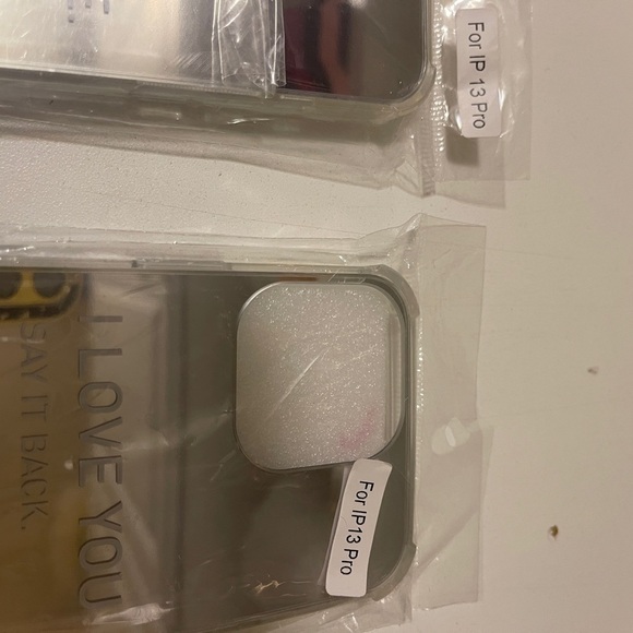 - 2 cute mirror iPhone 13 pro case brand new - Picture 7 of 7
